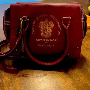 Bioworld Harry Potter Gryffindor Hogwarts Purse